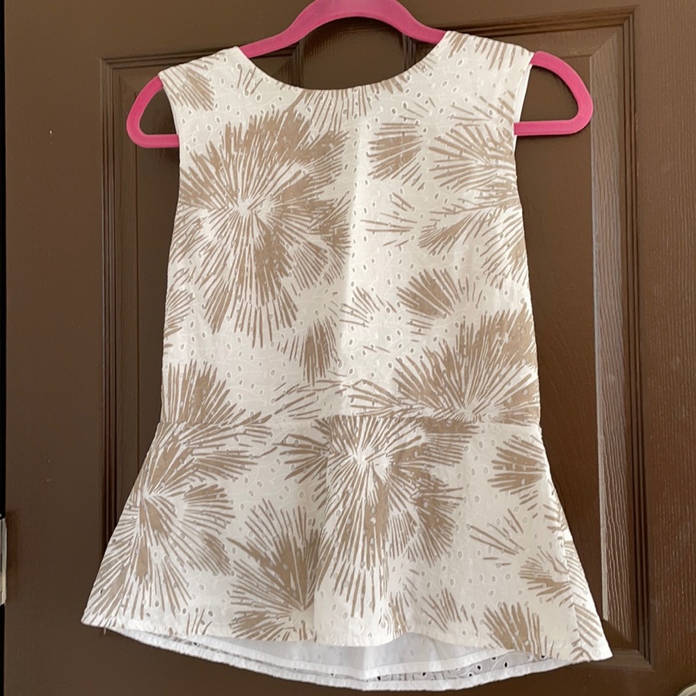 Ann Taylor factory S beautiful blouse
